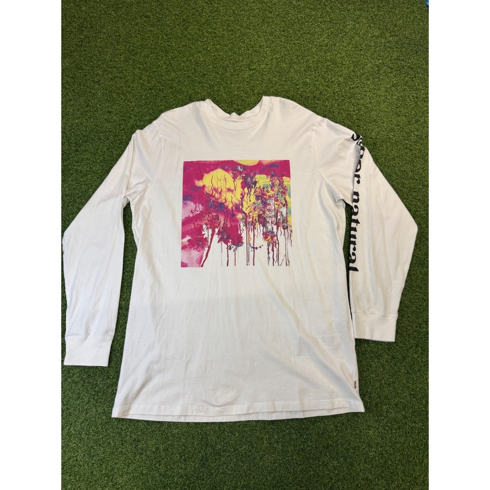 Levis Mens Relaxed Long Sleeve Graphic T-Shirt White Super Natural Large Tall LT